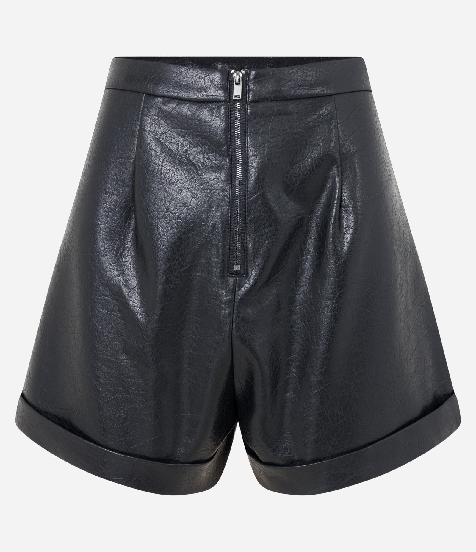 Short Curto em PU com Bolso Quadrado e Barra Dobrada Preto 4
