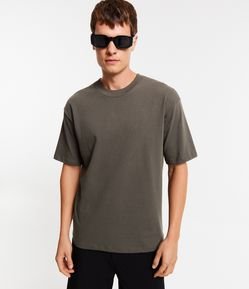 Camiseta Slim em Meia Malha com Gola Redonda