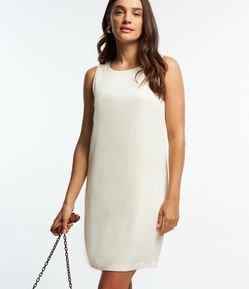 Vestido em Viscolinho com Alça Larga e Fechamento em Zíper nas Costas