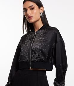 Jaqueta Bomber com Tecido Acetinado e Strass