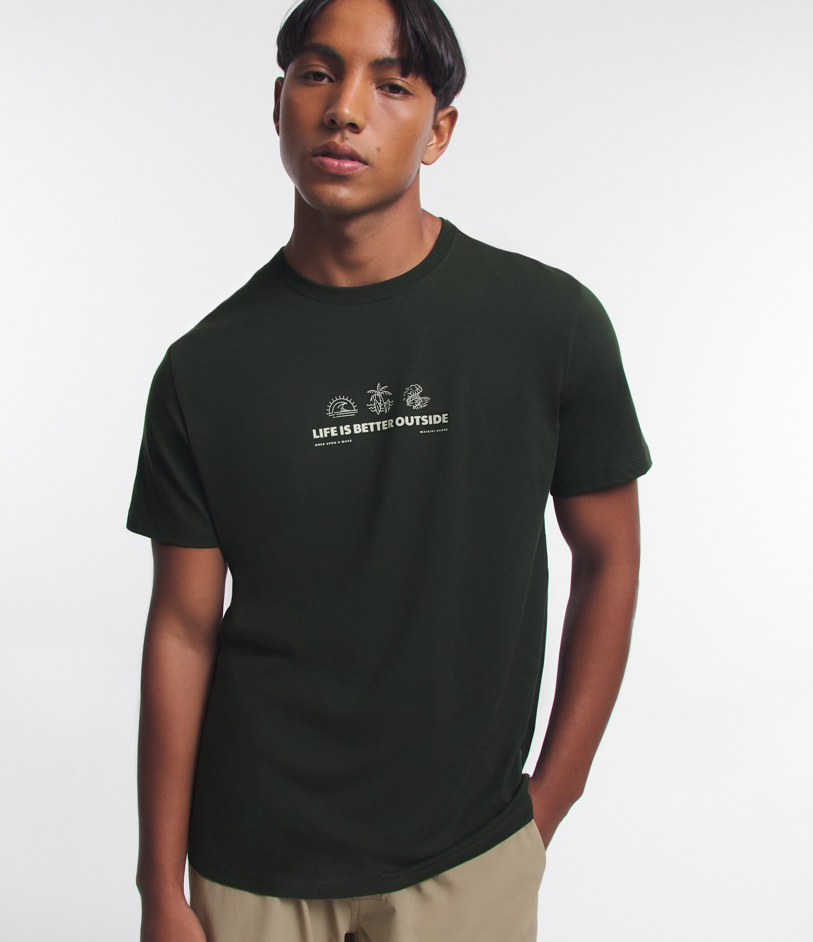 Camiseta Comfort em Meia Malha com Estampa e Lettering no Peito Verde 3