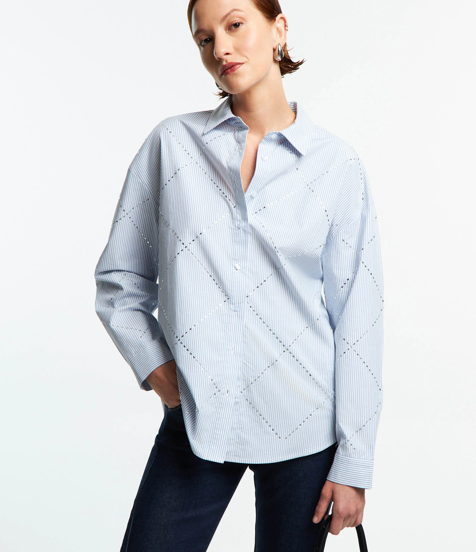 Camisa Alongada em Tricoline com Chattons Aplicados Azul/ Branco 1