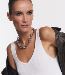 Colar Corrente Curto de Metal com Elos Largos