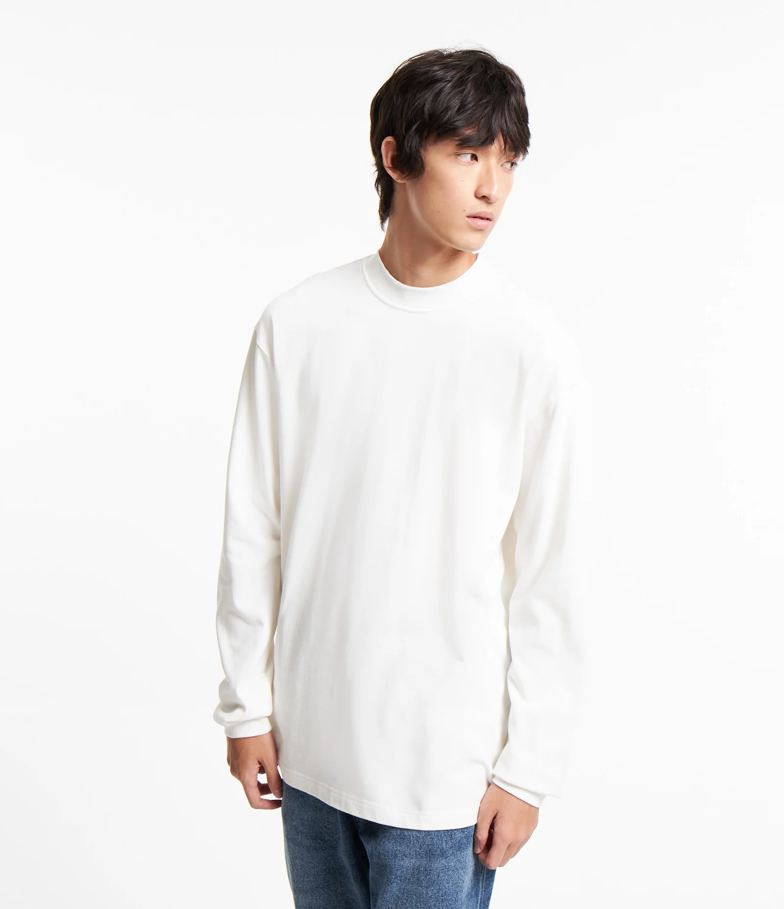 Camiseta Relaxed em Algodão com Golinha Média Branco 1