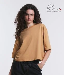 Camiseta Cropped Oversized em Algodão Peruano