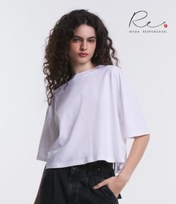 Camiseta Cropped Oversized em Algodão Peruano