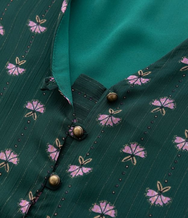 Blusa em Chiffon com Babados e Flores Estampadas Curve & Plus Size Verde 7