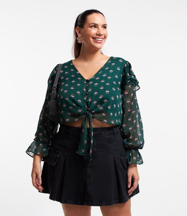 Blusa em Chiffon com Babados e Flores Estampadas Curve & Plus Size Verde 1