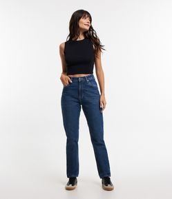 Calça Reta em Jeans com Cintura Alta