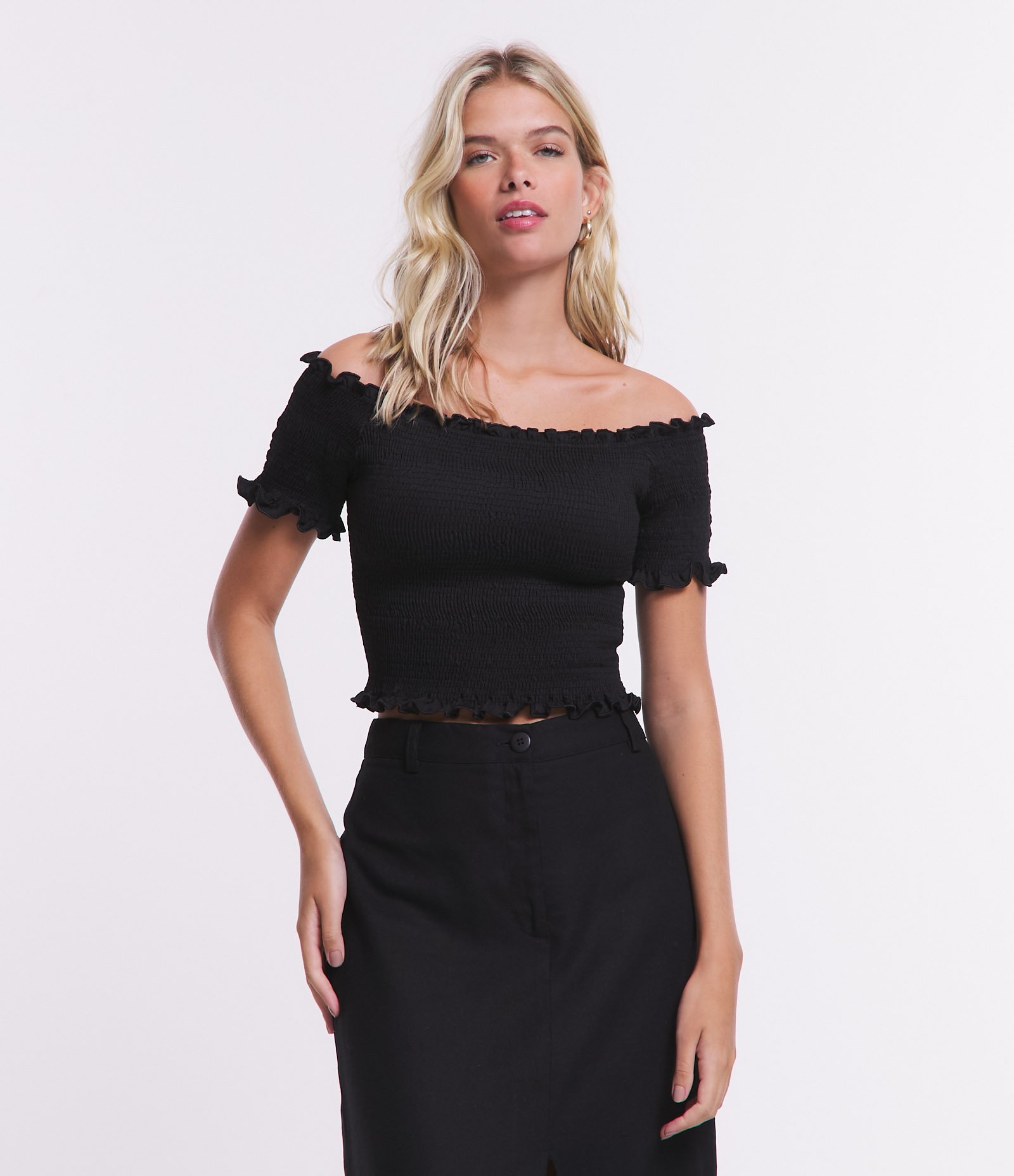 Blusa Texturizada Ombro a Ombro em Lastex Preto 1