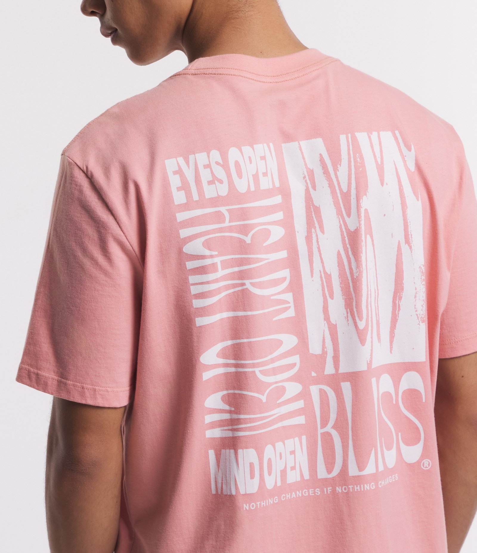 Camiseta Comfort em Algodão com Estampa em Relevo Frente e Costas Rosa 5