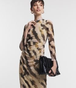 Vestido New Midi em Malha Meia com Franzido Lateral e Estampa Abstrata