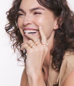 Kit 06 Anéis de Metal em Dfierentes Formatos