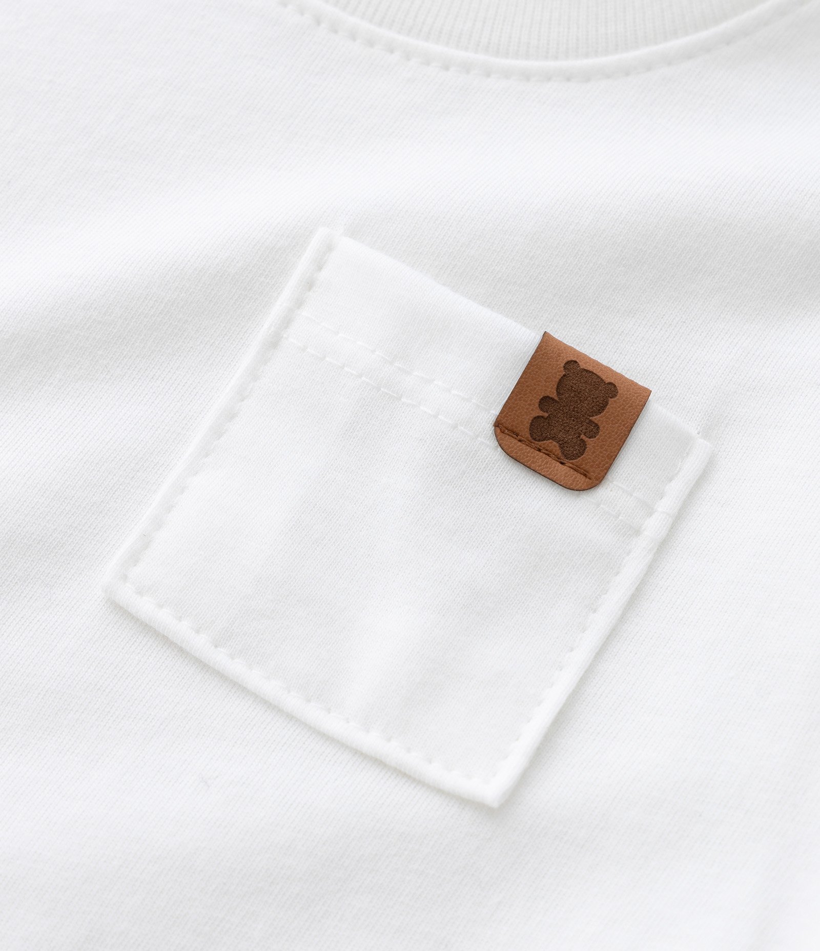 Camiseta Básica Infantil com Bolsinho - Tam 0 a 18 meses Branco 3