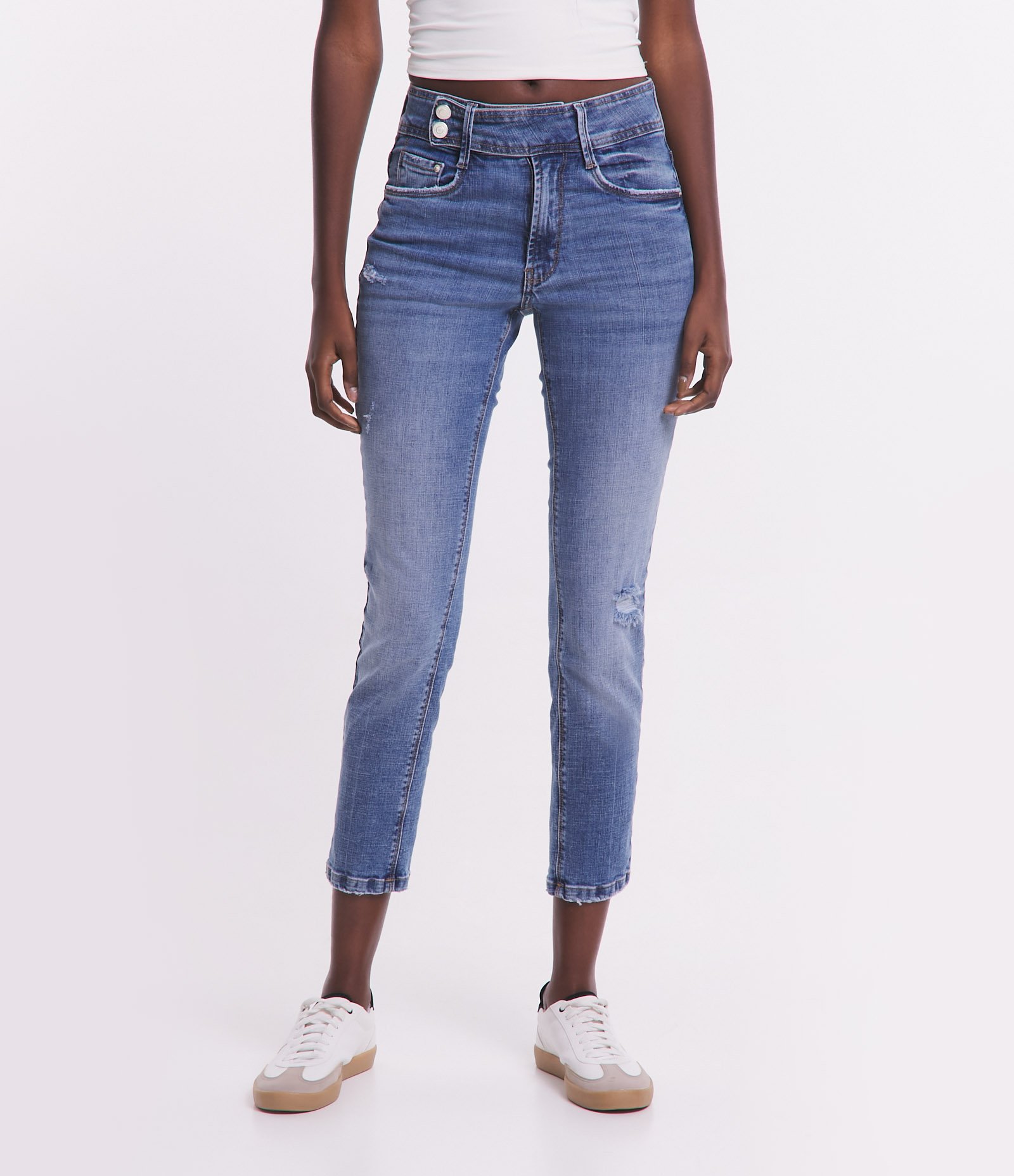 Calça Cigarrete Cintura Média em Jeans com Cós Transpassado Azul Médio 2