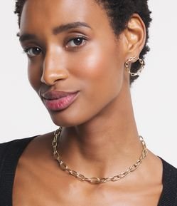 Conjunto de Colar e Brincos com Formato de Corrente