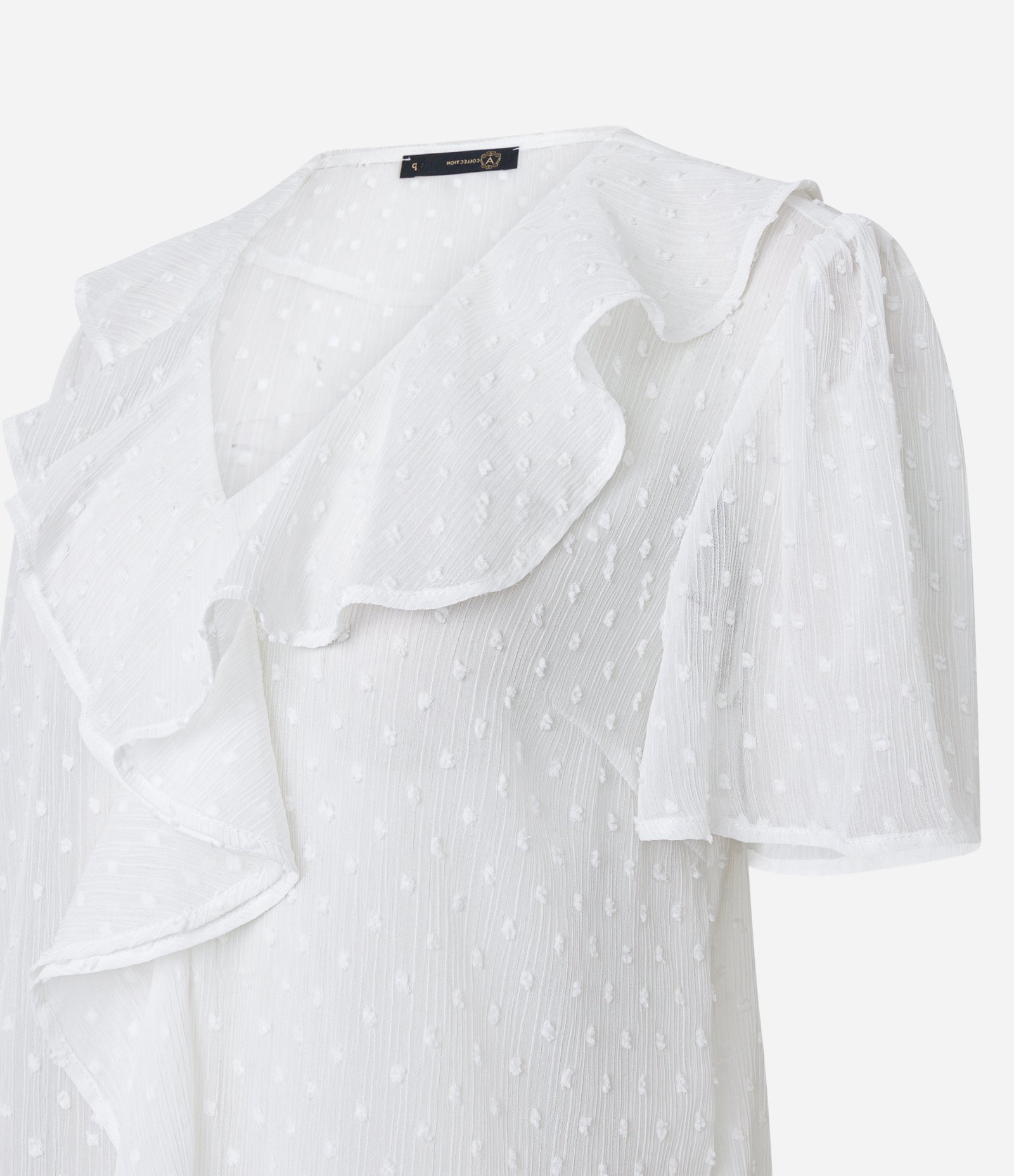 Blusa em Chiffon Maquinetado com Babado Jabô Branco Neve 8