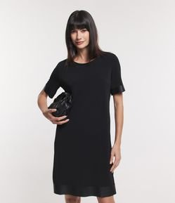 Vestido Curto com Detalhes em PU nas Mangas e Barra