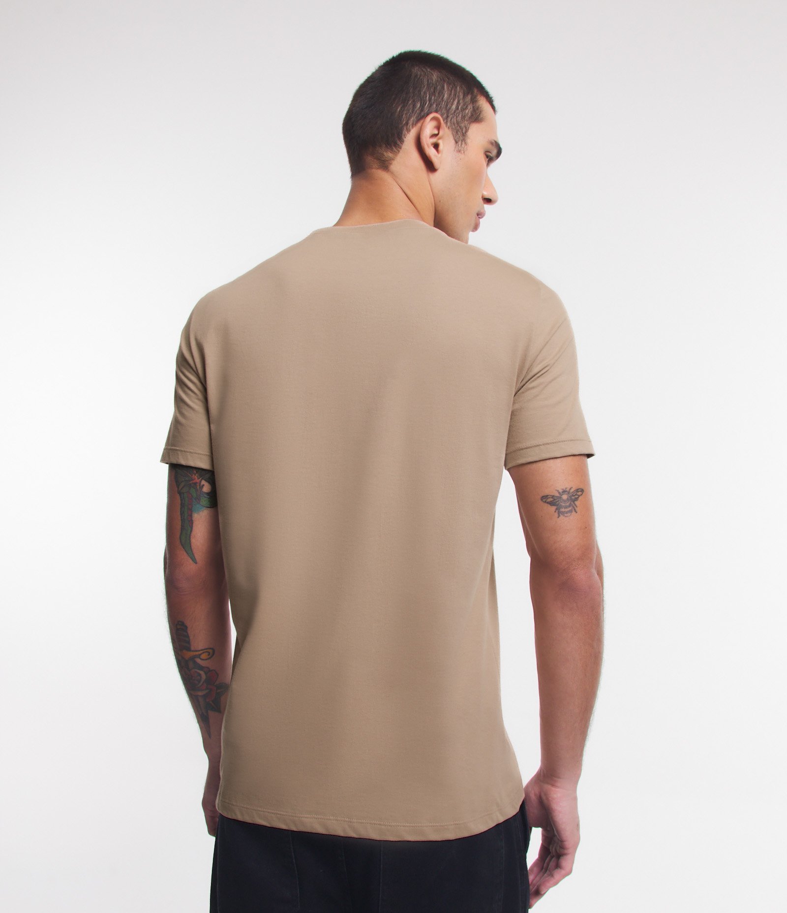 Camiseta Comfort em Meia Malha com Estampa Dog Bege 3