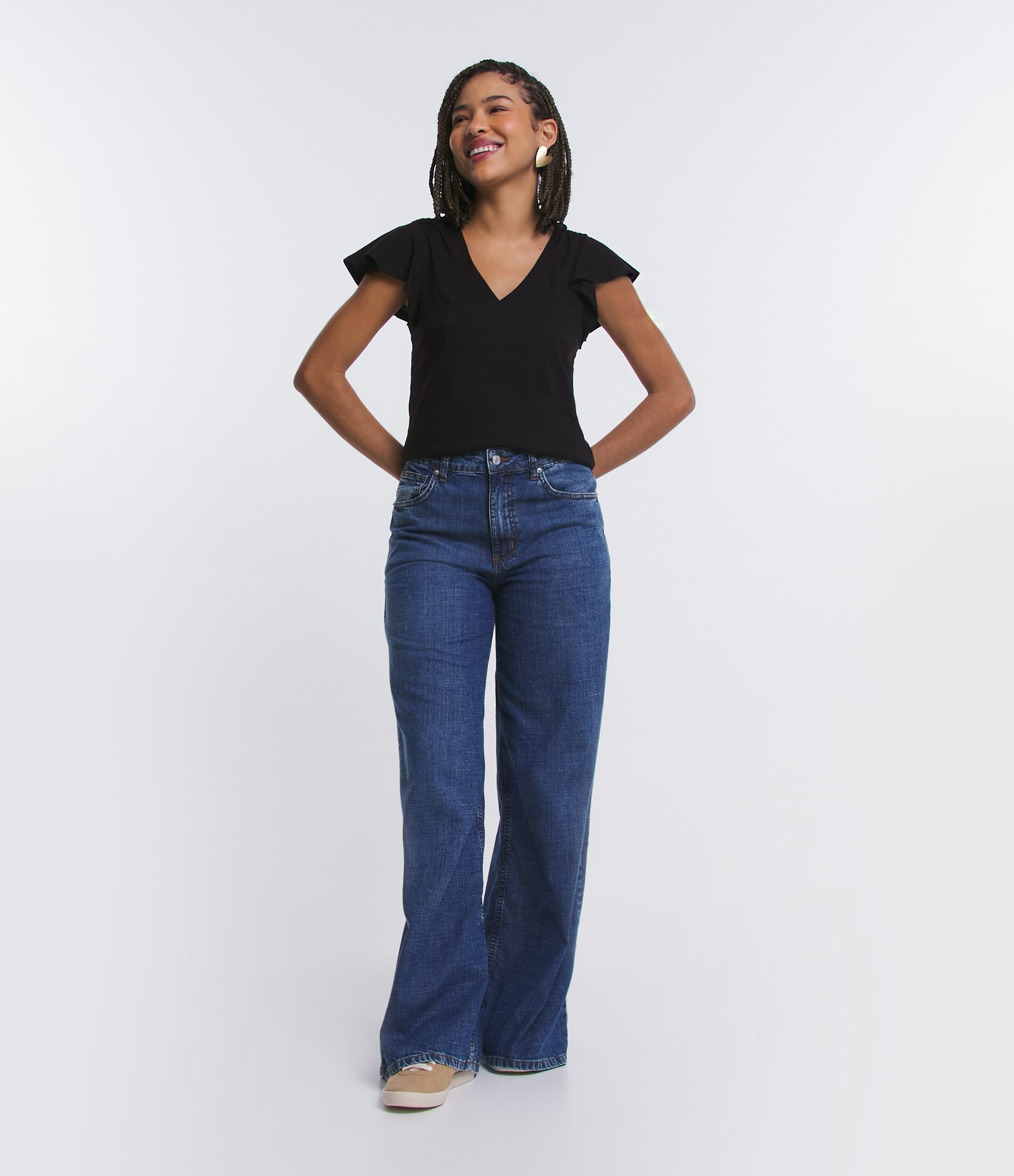 Blusa em Meia Malha com Decote V e Mangas Soltinhas 2