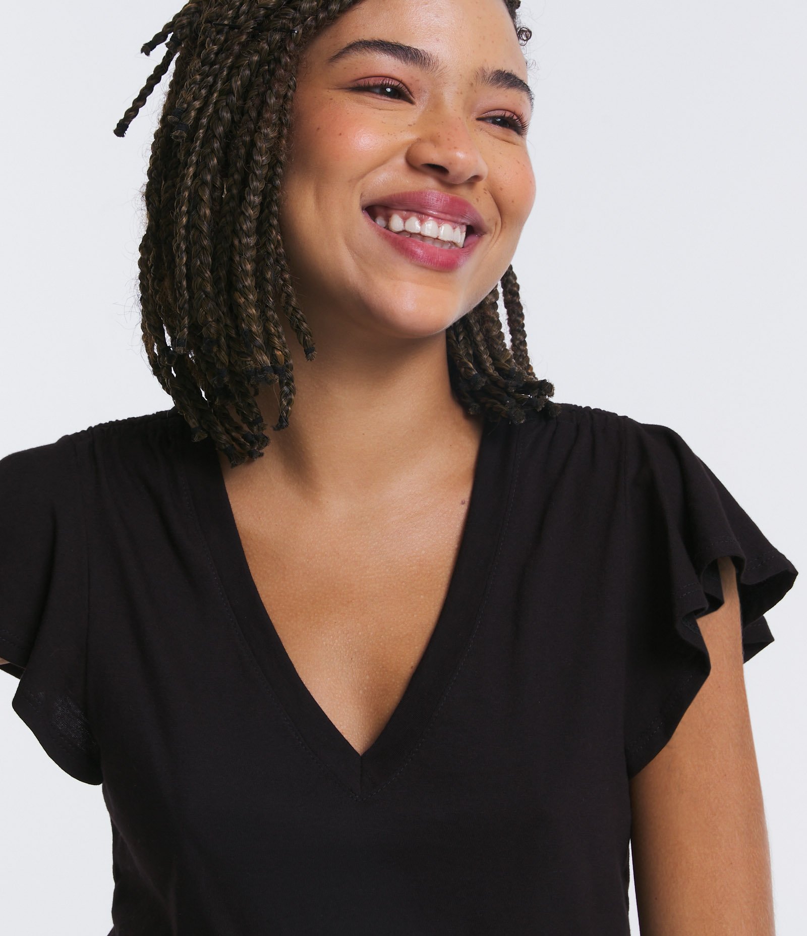 Blusa em Meia Malha com Decote V e Mangas Soltinhas 4