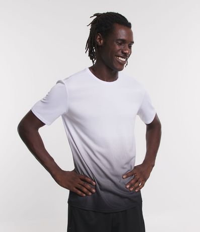 Camiseta Térmica Esportiva com Zíper na Gola e Recortes Preto