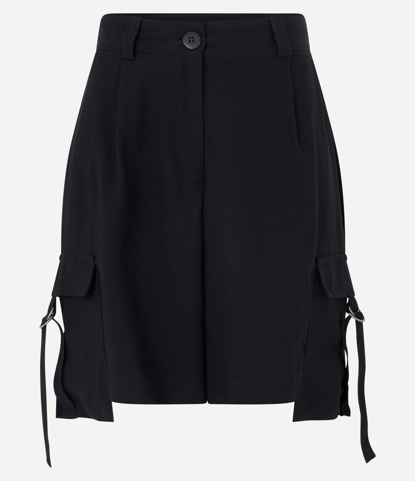 Bermuda Alfaiataria com Bolsos Cargo e Ajustador Preto 5