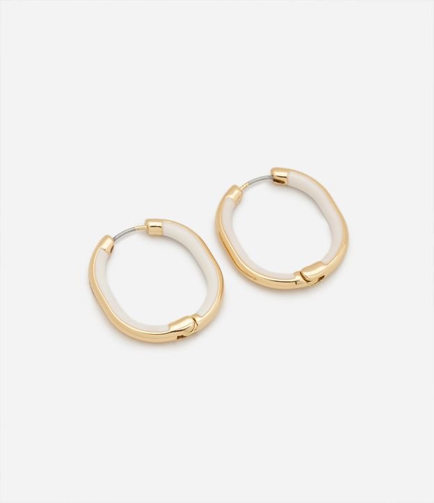 Brinco Argola Esmaltada com Detalhe em Resina