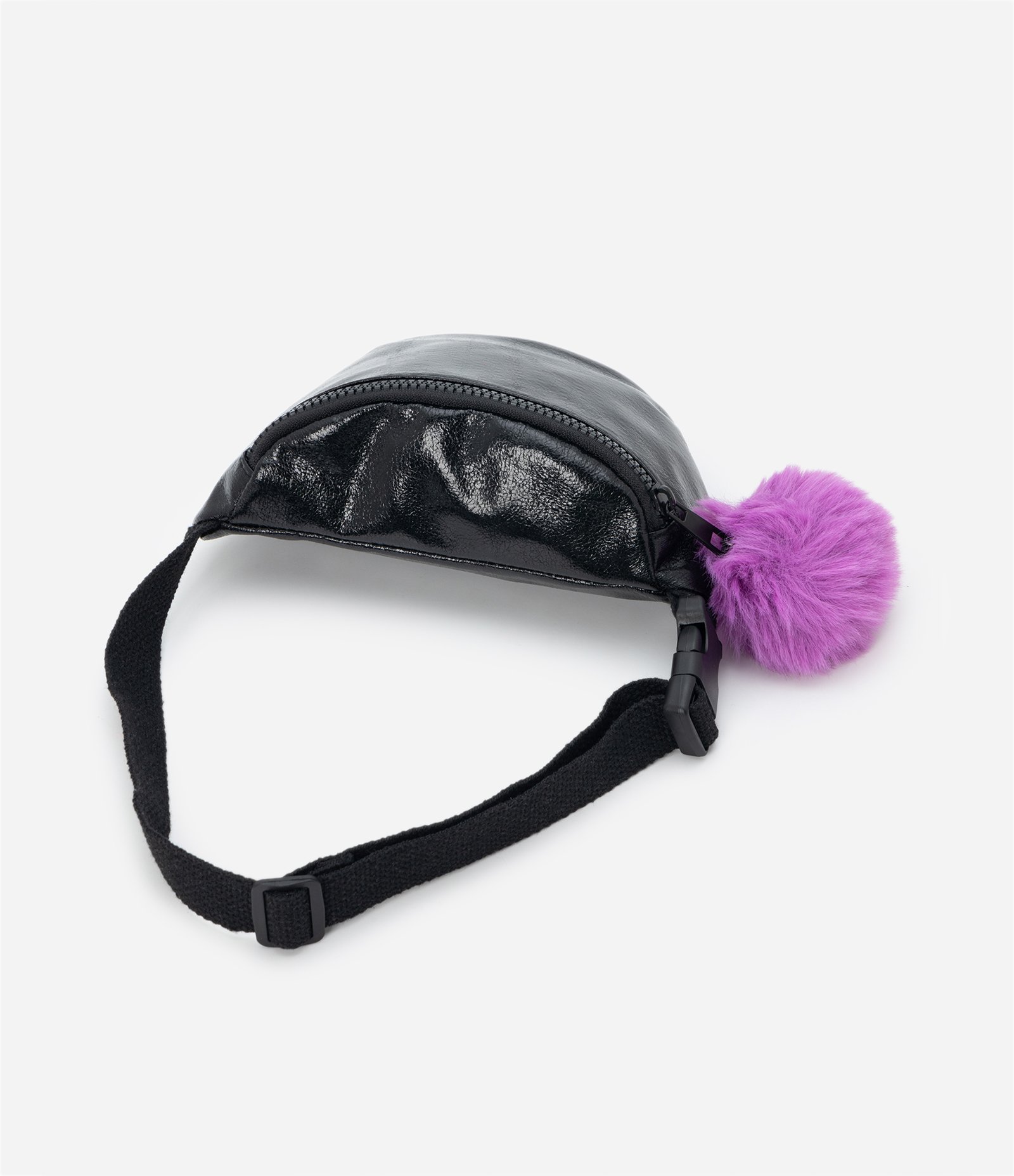 Pochete Infantil em Verniz com Pompom - Tam U Preto 2