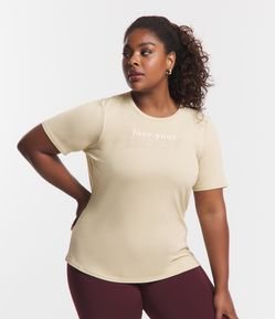 Camiseta Esportiva com Lettering Love Your Body Curve & Plus Size