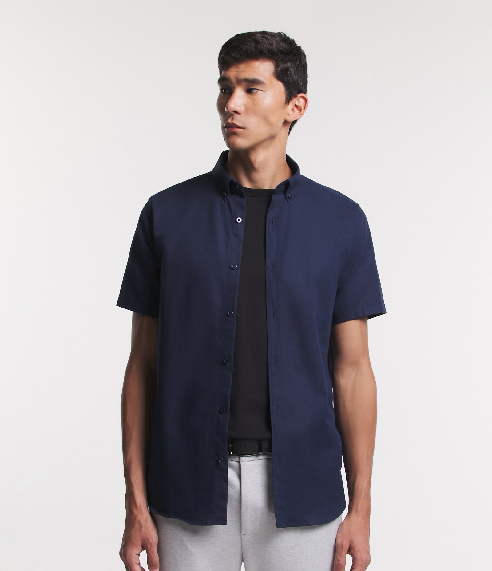 Camisa Comfort em Oxford com Gola Colarinho e Manga Curta Azul 1