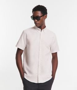 Camisa Comfort em Oxford com Gola Colarinho e Manga Curta