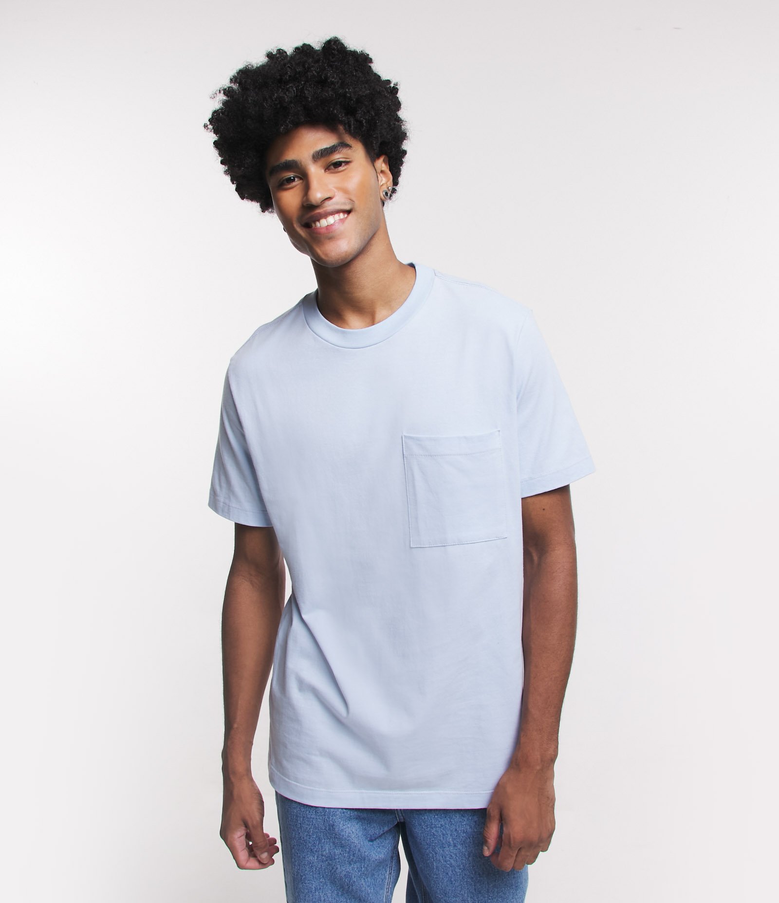 Camiseta Comfort em Meia Malha com Bolso Azul 1