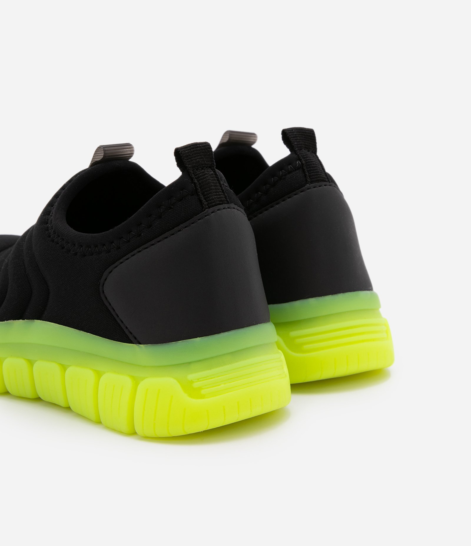 Tênis Infantil Calce Fácil com Luzes na Sola - Tam 20 ao 30 Preto 3