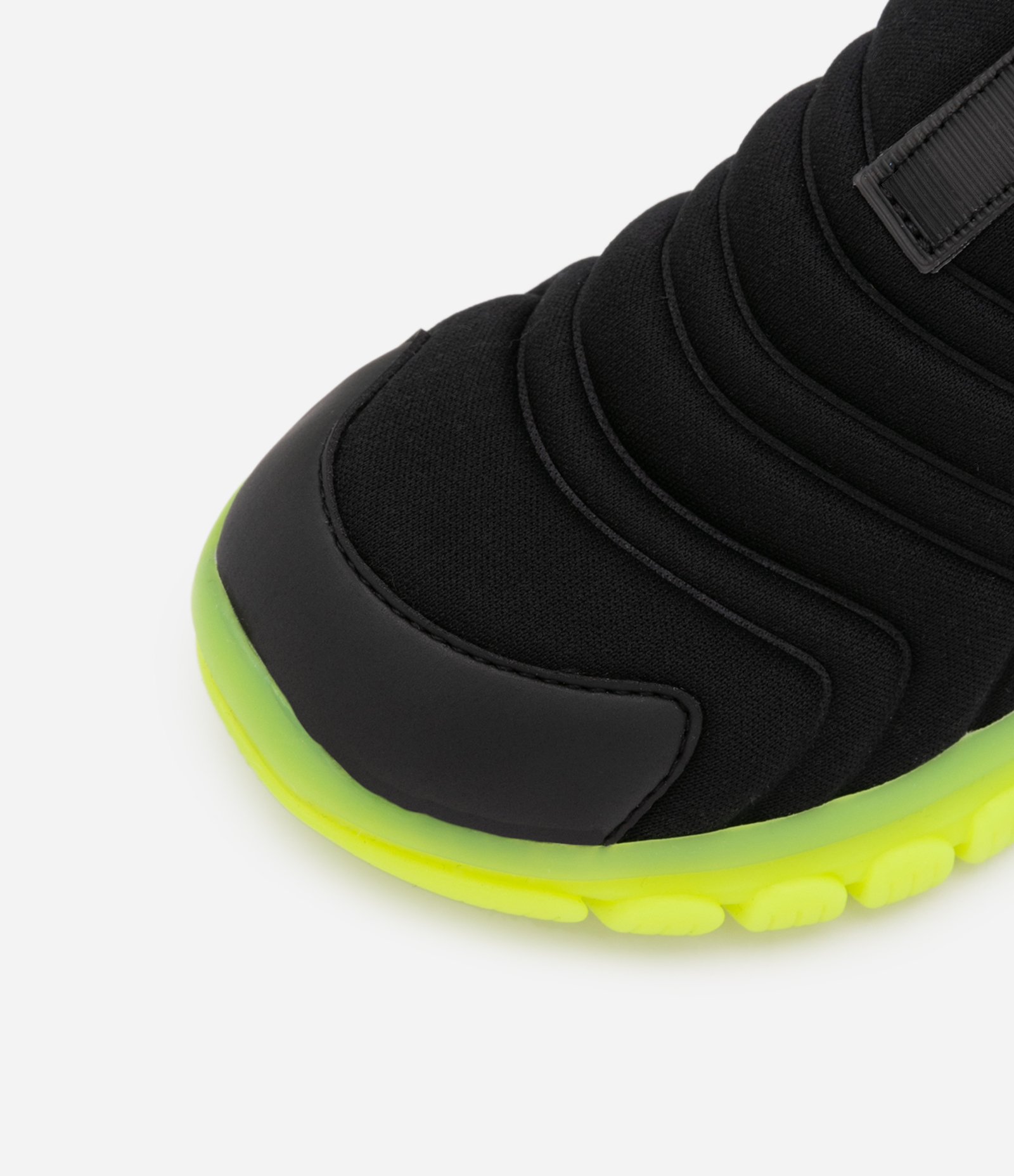 Tênis Infantil Calce Fácil com Luzes na Sola - Tam 20 ao 30 Preto 4