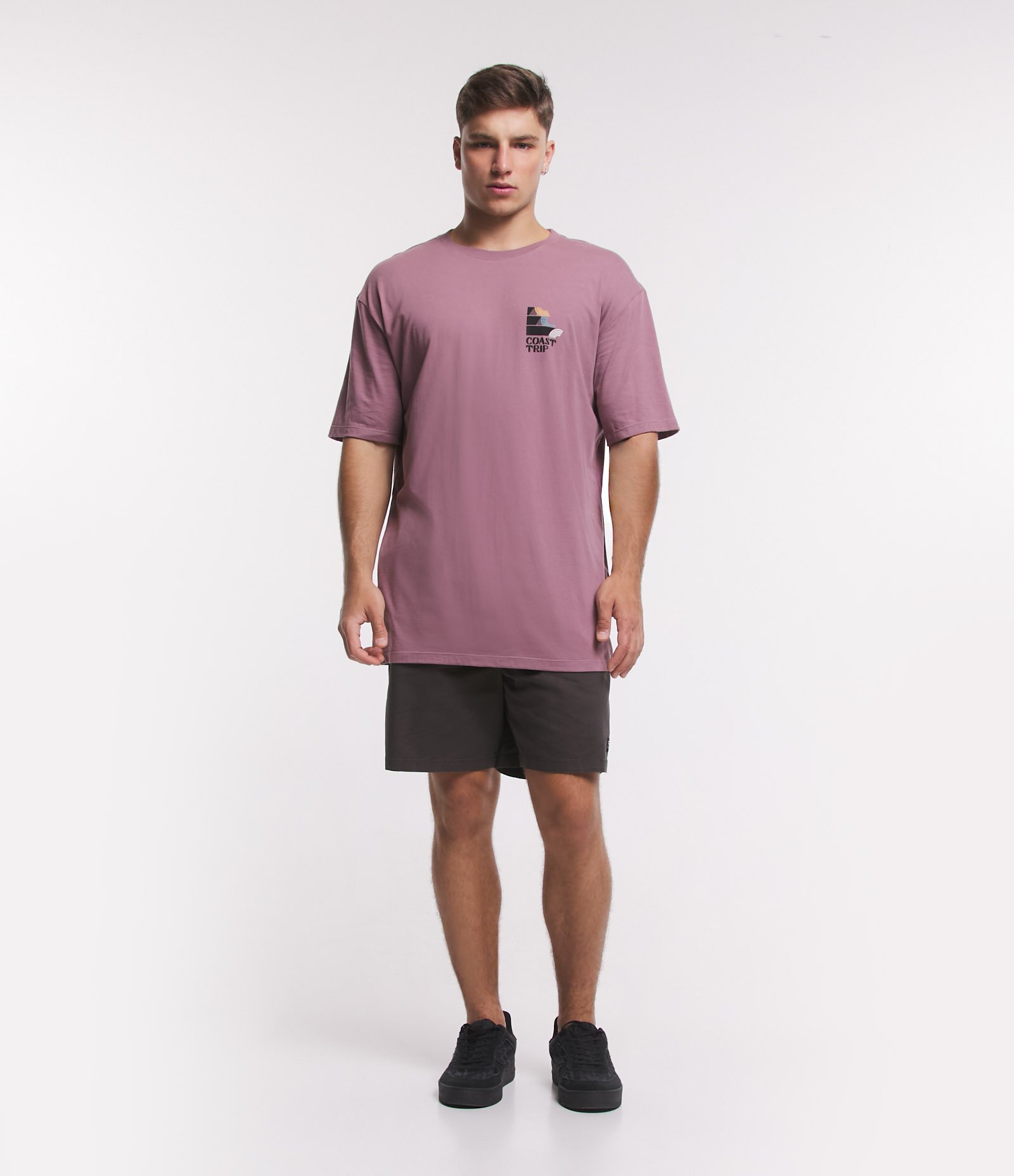 Camiseta Relaxed em Meia Malha com Estampa Frente e Costas Coast Trip Rosa 2
