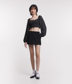 Short Saia Alfaiataria com Pregas e Cós Alfaiatado