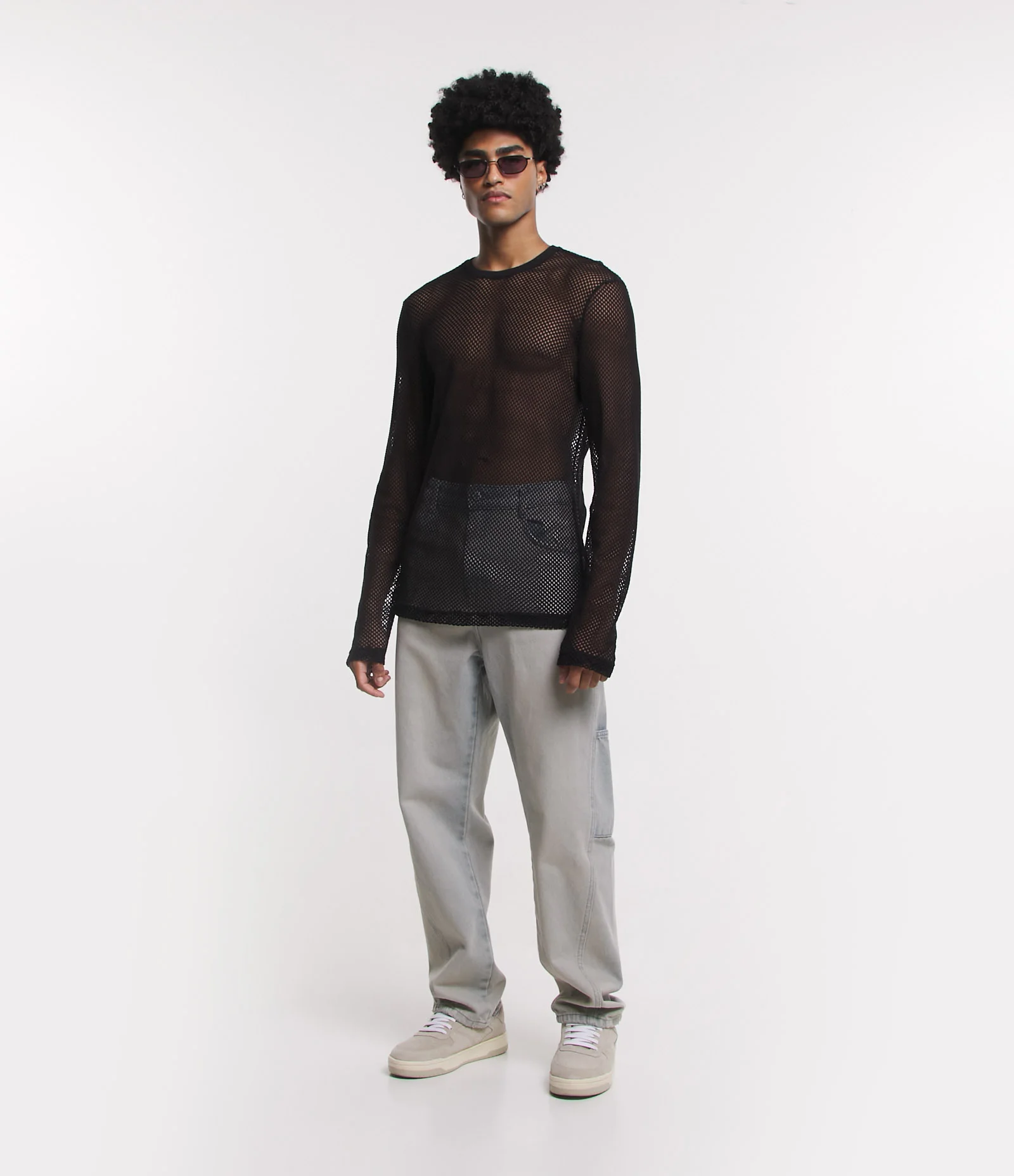 Camiseta Muscle em Meia Malha Furadinha Preto 2