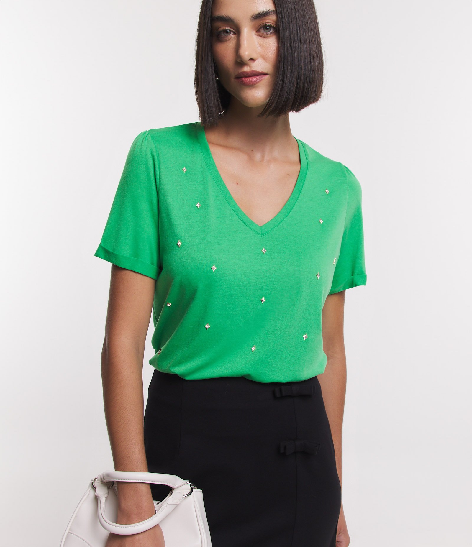 Blusa Manga Curta em Viscolycra com Brilhos Aplicados Verde 4
