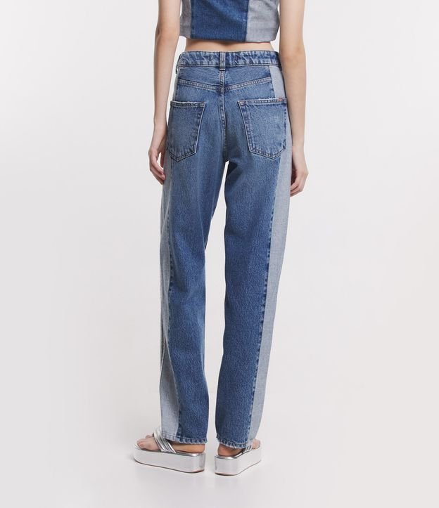 Calça Reta em Jeans com Recortes Bicolor Azul 3