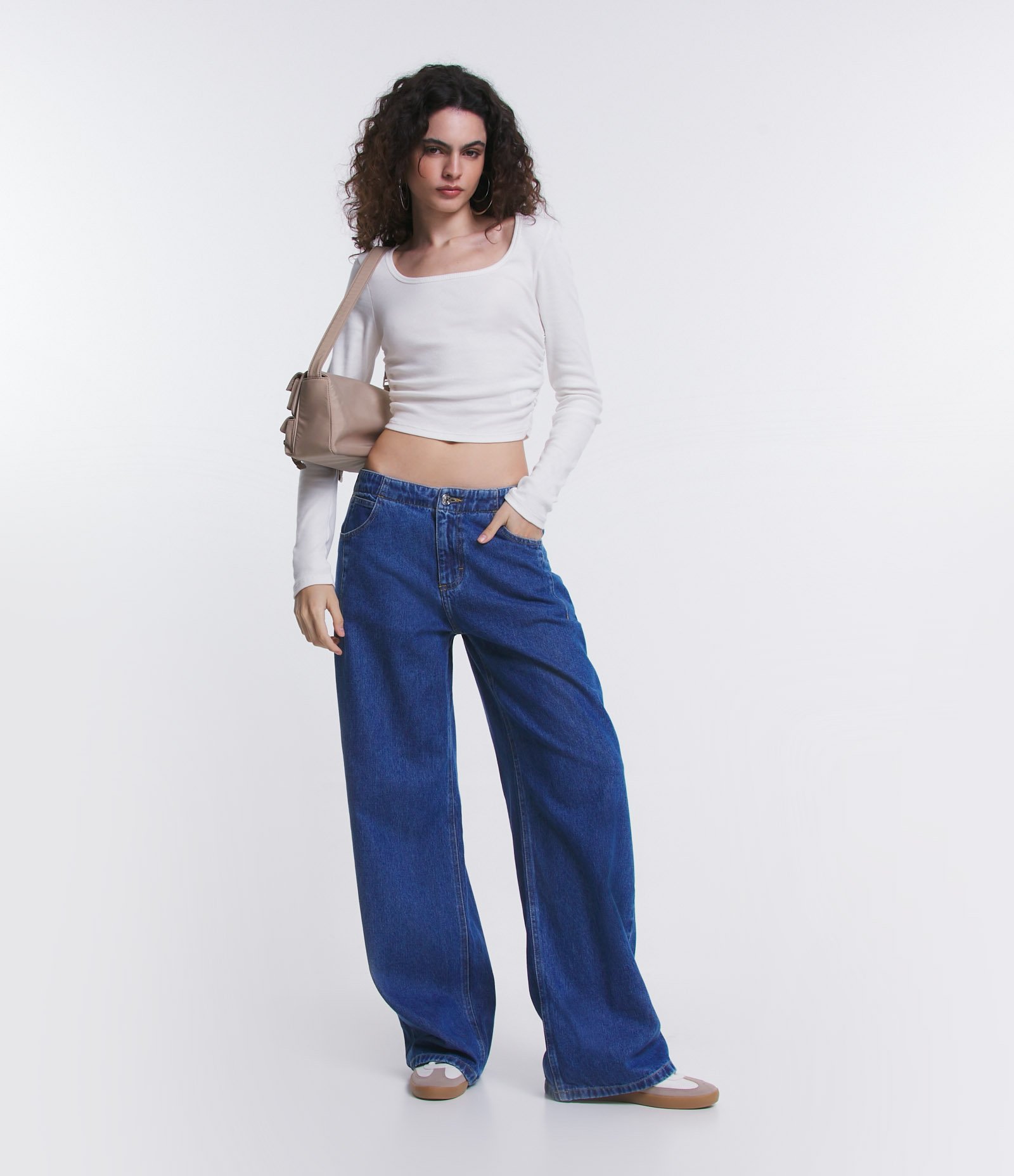 Calça Wide Leg em Jeans com Fivela e Detalhe V no Cós Azul 1