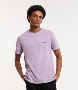 Camiseta Comfort  Estonada com Estampa Geométrica Sound System