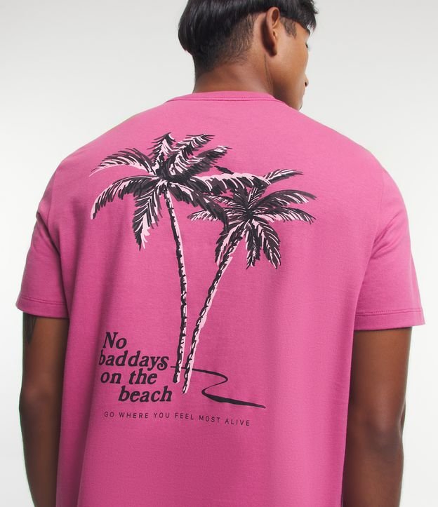 Camiseta Comfort em Meia Malha com Estampa Coqueiros Frente e Costas