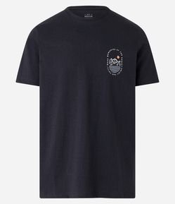 Camiseta Regular em Meia Malha com Estampa no Peito