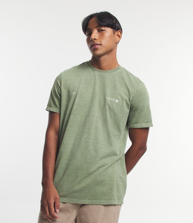 Camiseta Comfort em Meia Malha com Letras Minimal Verde 1