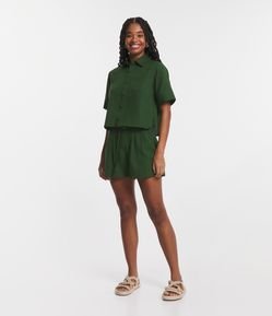 Short Curto em Linho com Cordinha para Amarração Frontal