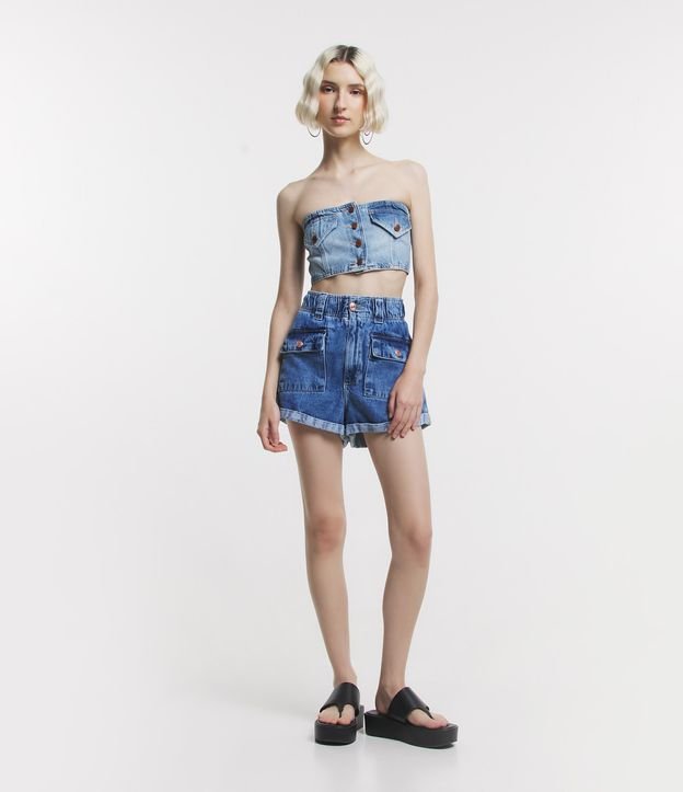 Short Baggy Jeans Marmorizado com Cós Elástico e Bolsos Frontais