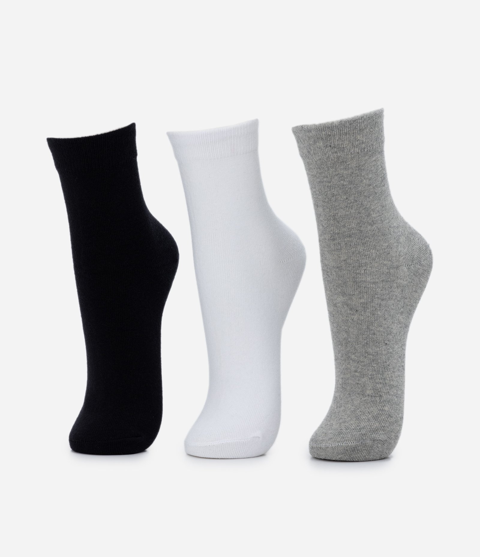 Kit 03 Meias Cano Médio em Algodão Seamless Preto/Branco/Cinza 1