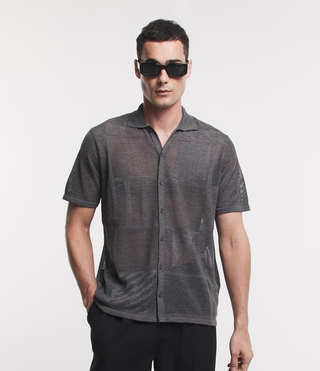 Camisa Slim em Tricô com Textura Geométrica Cinza 1