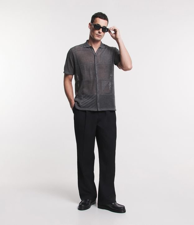 Camisa Slim em Tricô com Textura Geométrica Cinza 2